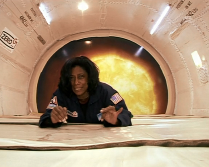 Imagem Glória Maria já saiu da órbita da Terra