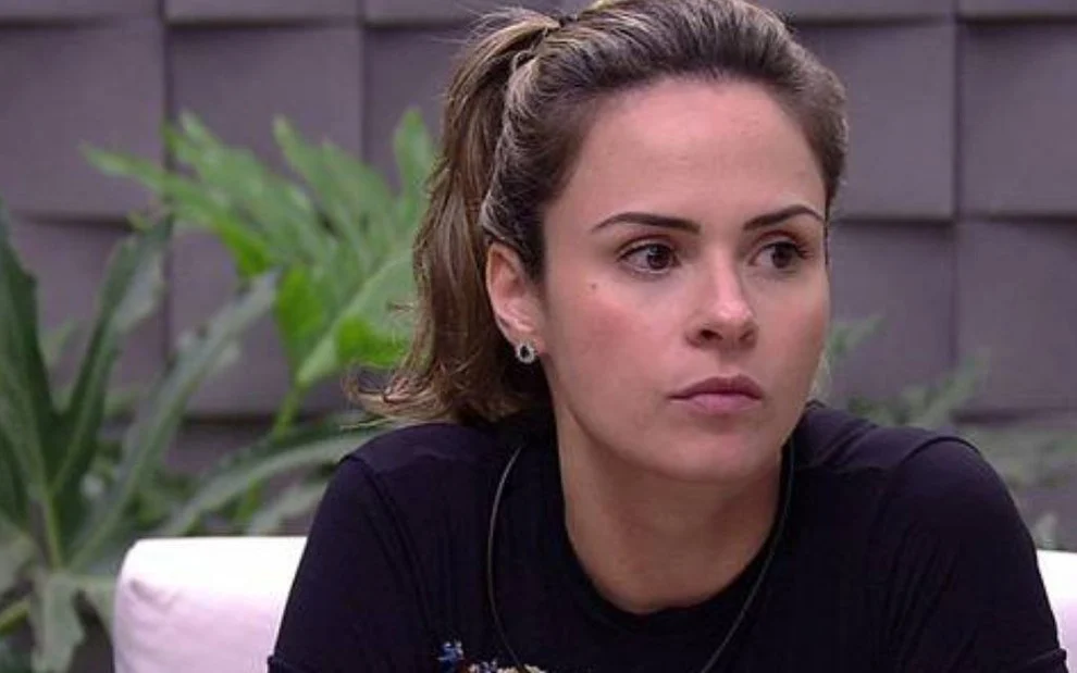 Ana Paula Renault (BBB16) Imagem com Ana Paula Renault (BBB16)
