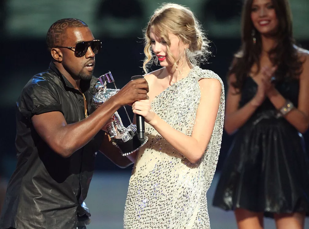 Quando Kanye West disse que prefere Beyonce do que Taylor Swift Imagem com Quando Kanye West disse que prefere Beyonce do que Taylor Swift